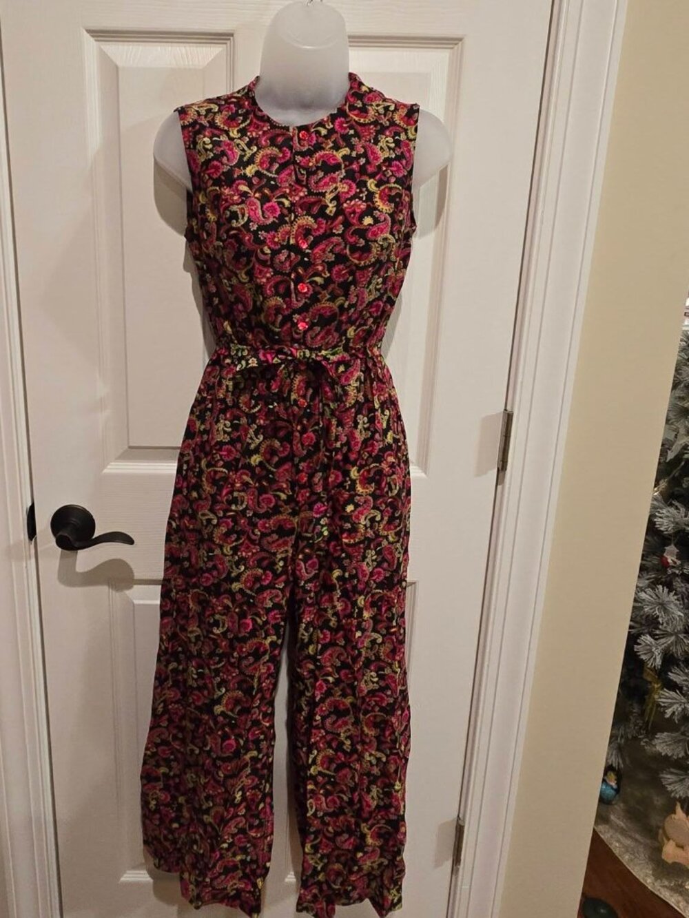 Vintage 1960s Pink & Green Paisley Sleeveless Jumpsuit Size Small
